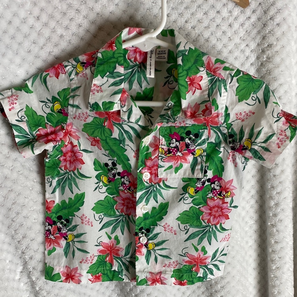 Janie and Jack Disney Hawaiian Button Up Shirt with Minnie & Mickey characters